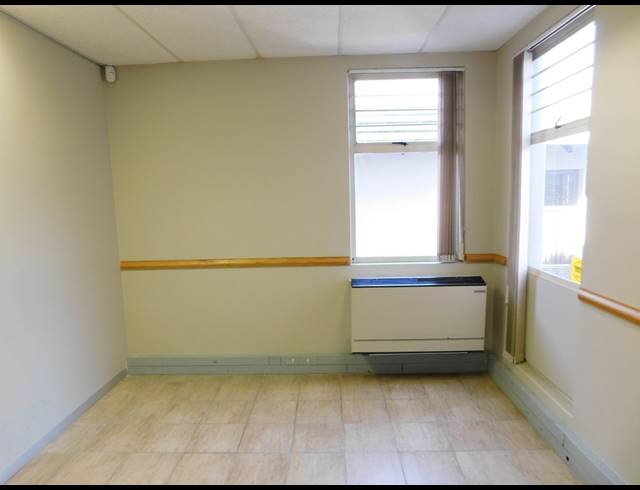 159M² OFFICE TO LET IN BORDEAUX